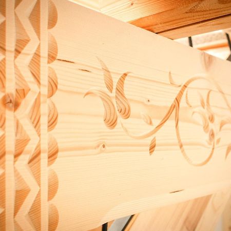 Apartamenty Dwupoziomowe Stasikowe Izby Буковина-Татшаньска Экстерьер фото