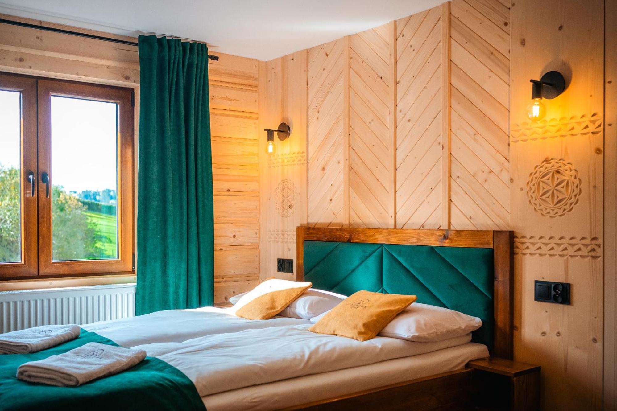 Apartamenty Dwupoziomowe Stasikowe Izby Буковина-Татшаньска Экстерьер фото