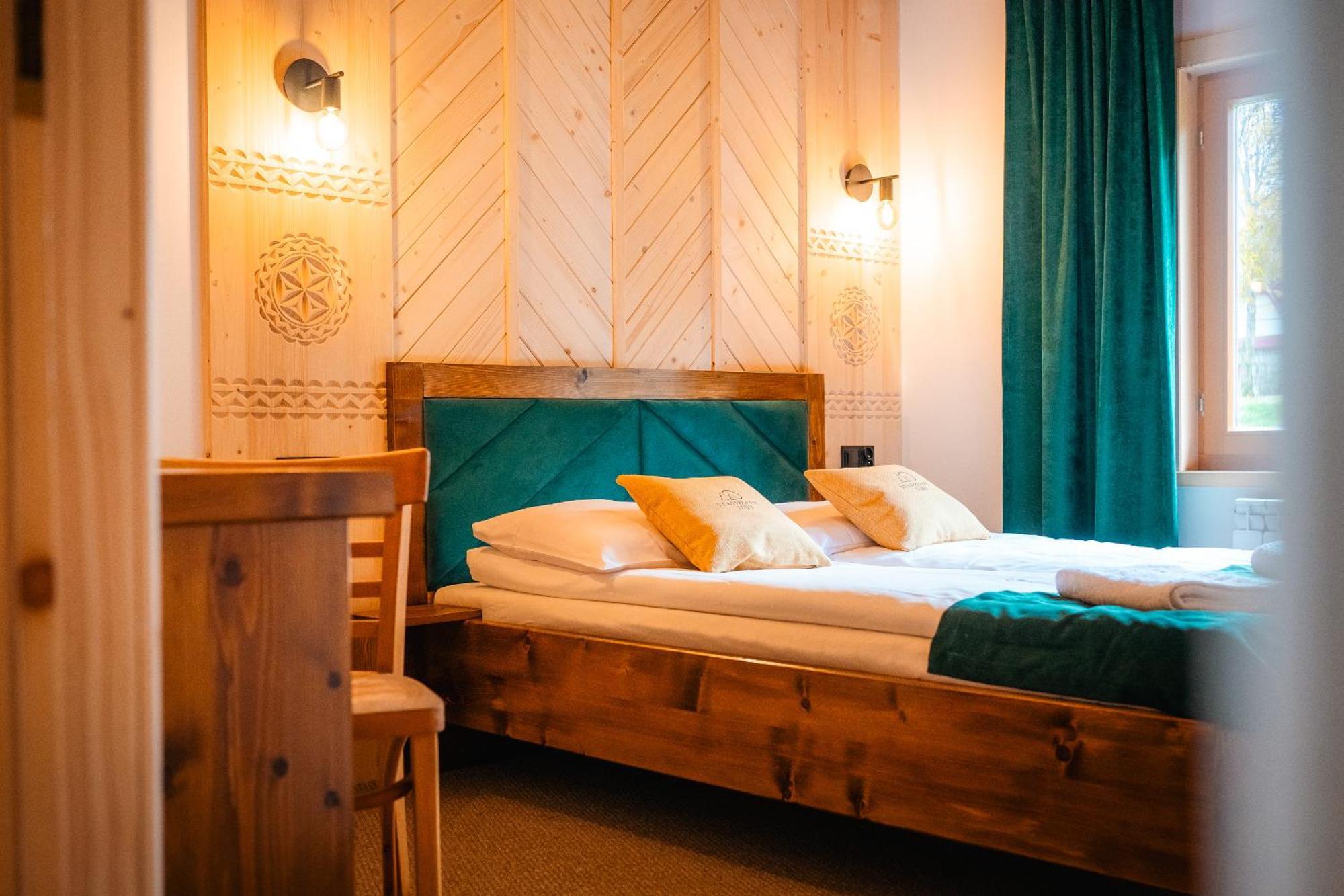 Apartamenty Dwupoziomowe Stasikowe Izby Буковина-Татшаньска Экстерьер фото