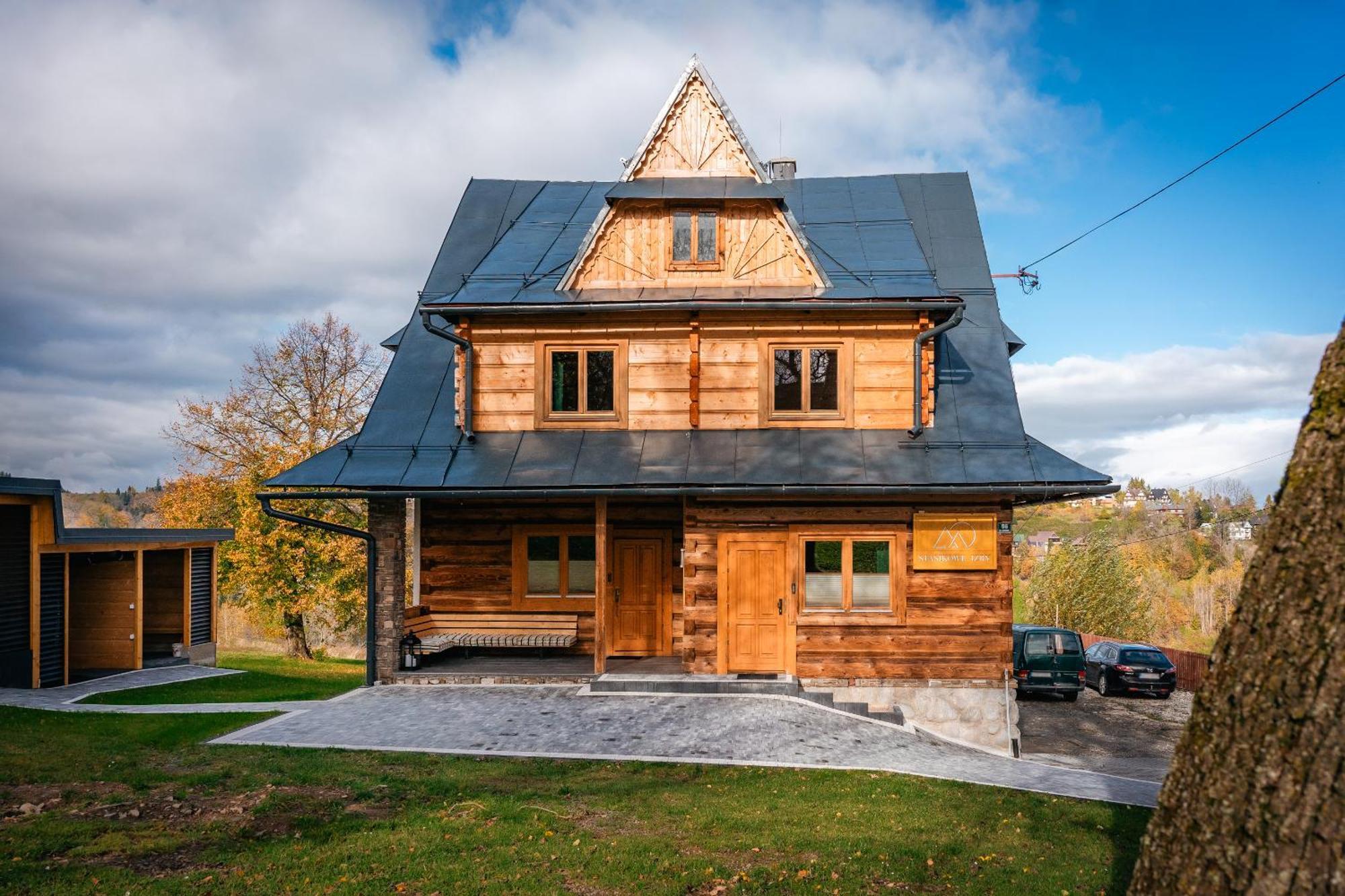 Apartamenty Dwupoziomowe Stasikowe Izby Буковина-Татшаньска Экстерьер фото